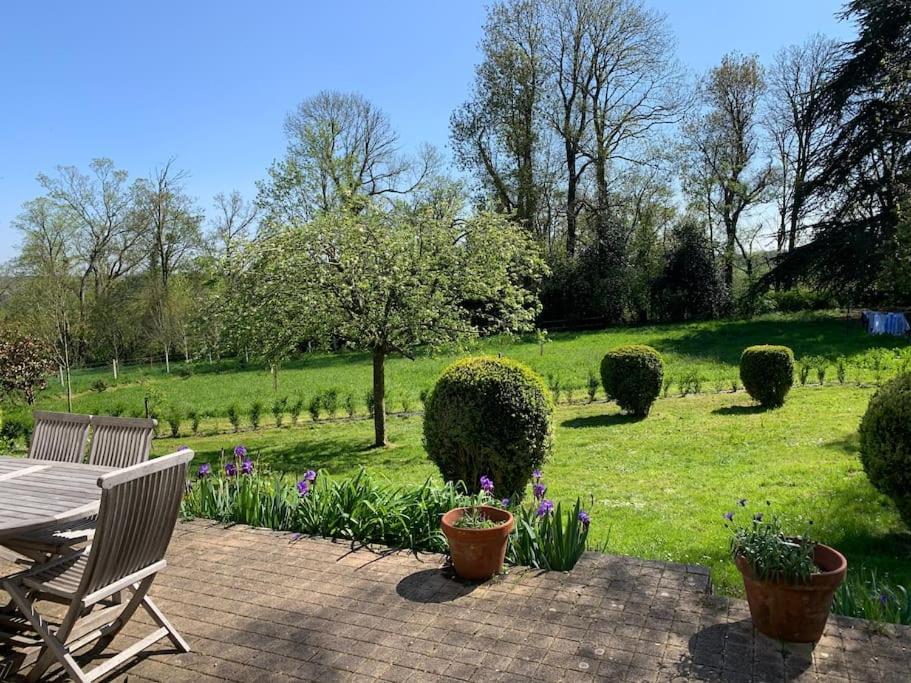 Charmante Maison Dans Le Parc D'Un Chateau Saint-Pierre-du-Val Esterno foto
